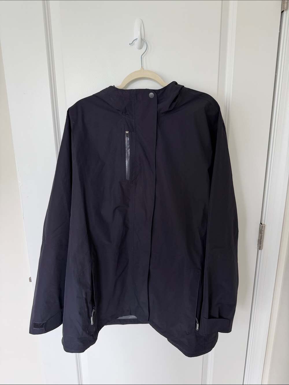 Lands' End Women's Hooded Black Waterproof Raincoat